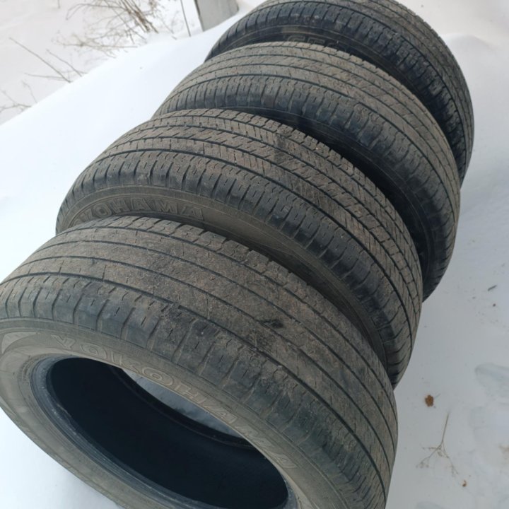 Yokohama Geolandar 225/65 r17