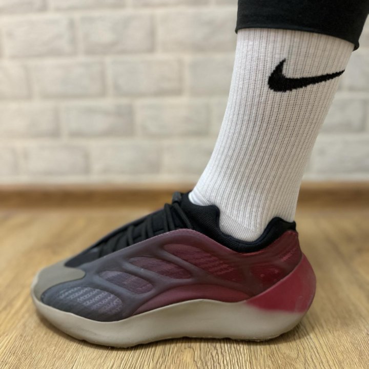 Носки Nike белые (высокие)