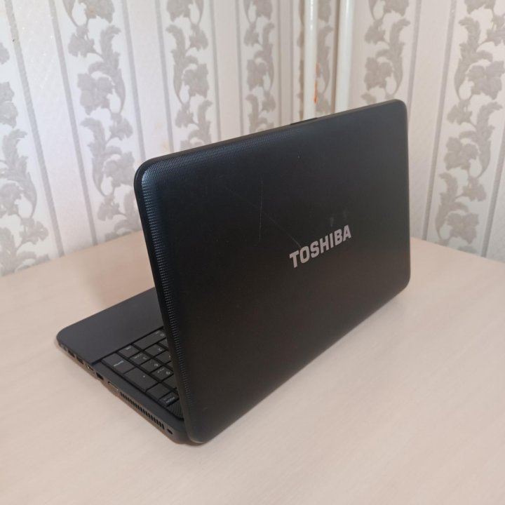 Toshiba C850 Intel/6/HD/500/15'6