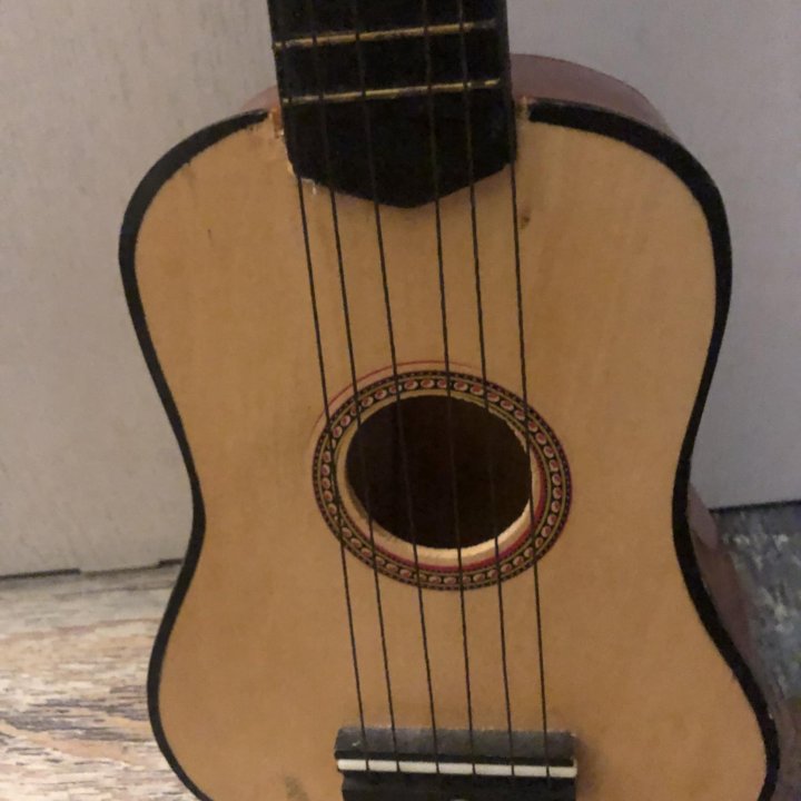 Гитара детская