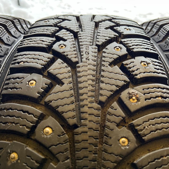 Зима Nokian Nordman 5 175/70 R13 Диски Ваз 4x98