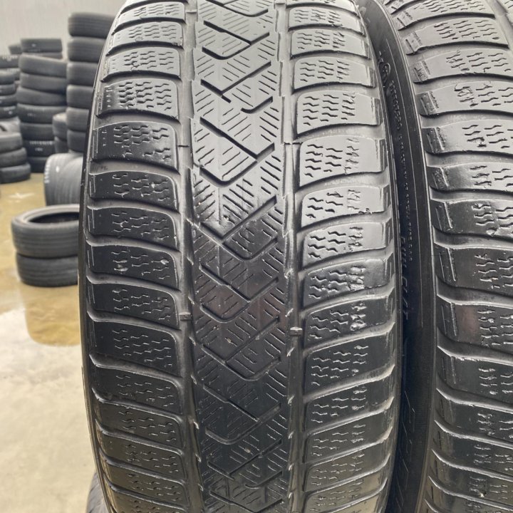 225/50 R18 Pirelli Winter SottoZero 3