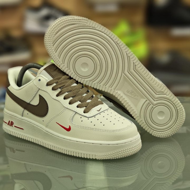 Кроссовки Nike air Force