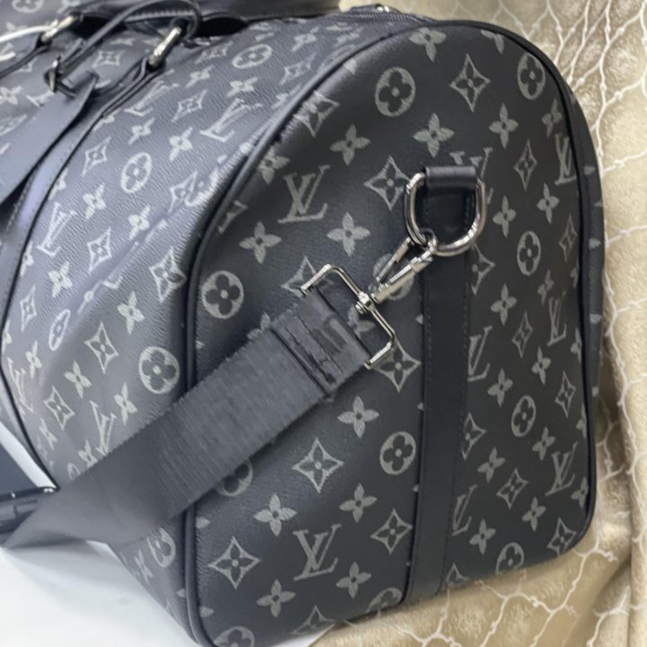 Сумки Louis Vuitton