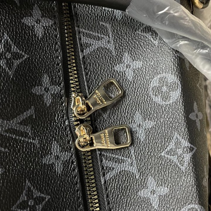 Дорожные сумки Louis Vuitton