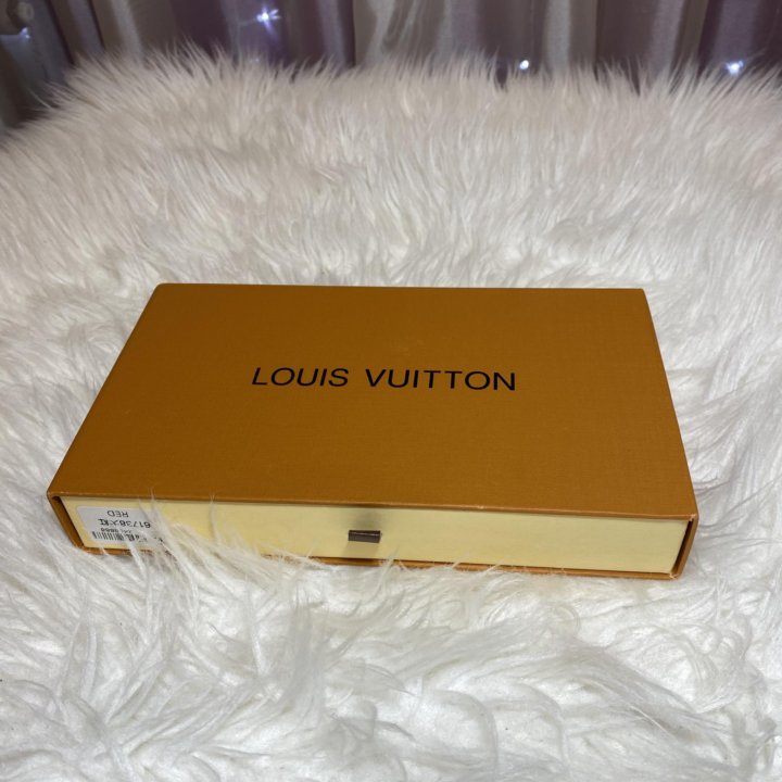 Кошелек Louis Vuitton новый