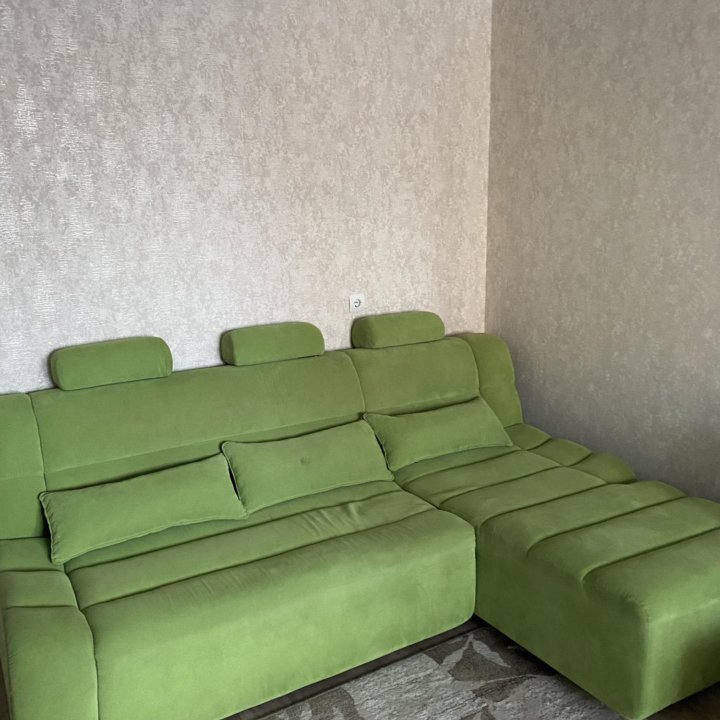Диван угловой