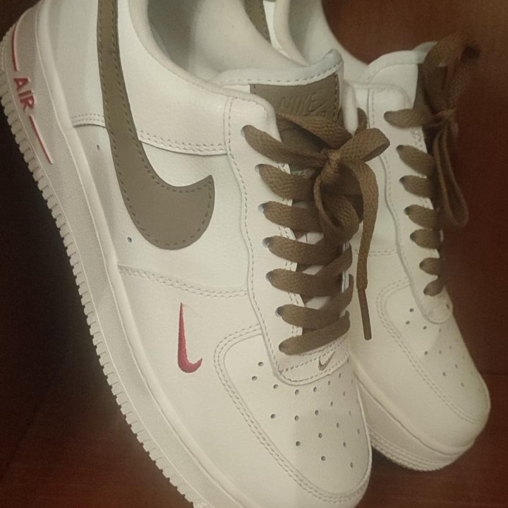 Кроссовки Nike air force 1