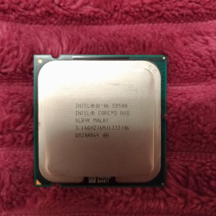 Процессор Intel Core 2 Duo E8500 (Не рабочий)