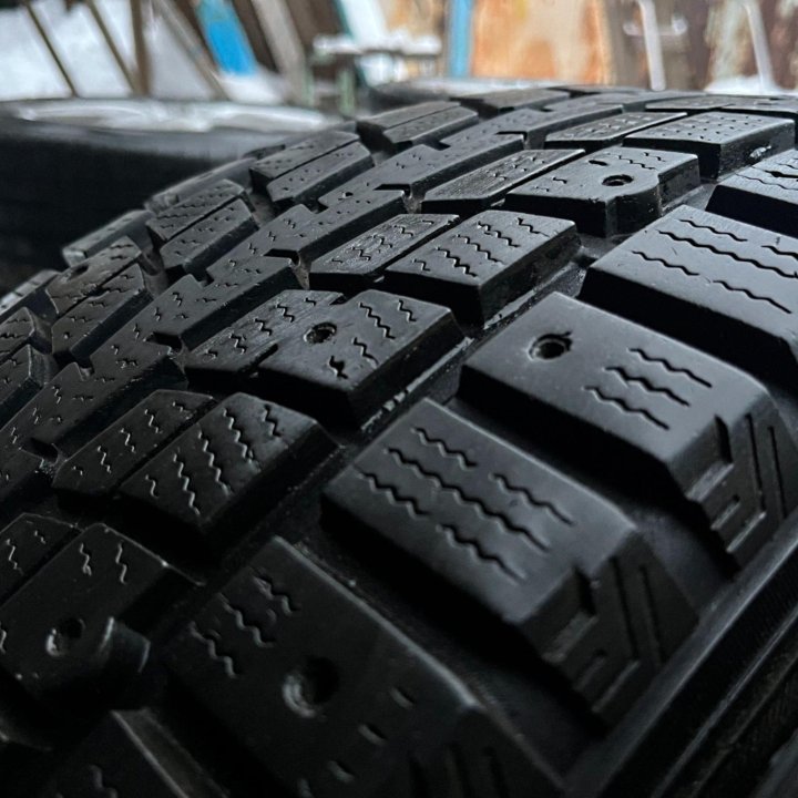 Зима Dunlop SР Winter Iсe 01 255/55 R18 109Т