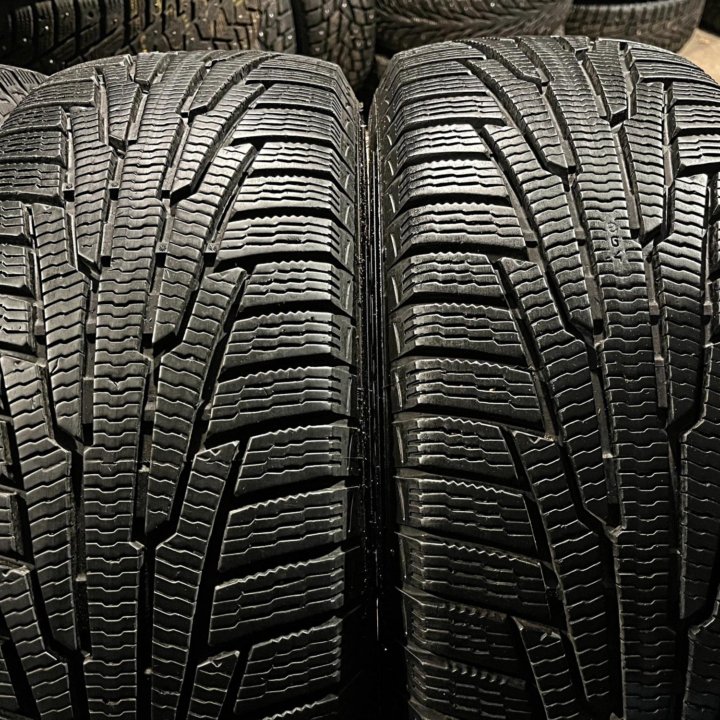 Зима Nokian Nordman RS2 SUV 215/65 R16 102R