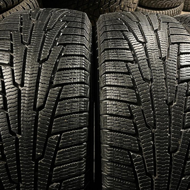 Зима Nokian Nordman RS2 SUV 215/65 R16 102R