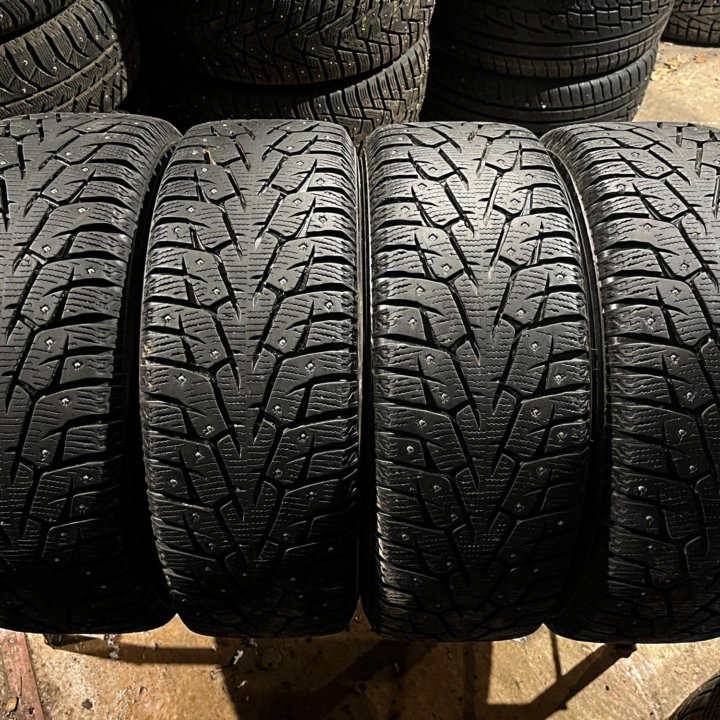 Зима Yokohama 205/55 R16 Диски 4x100 D60.1 ET37