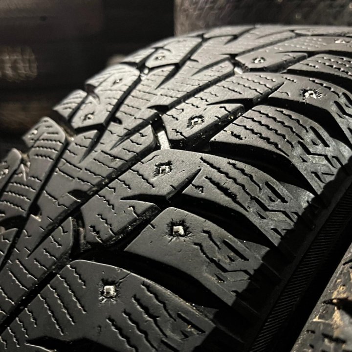 Зима Yokohama 205/55 R16 Диски 4x100 D60.1 ET37