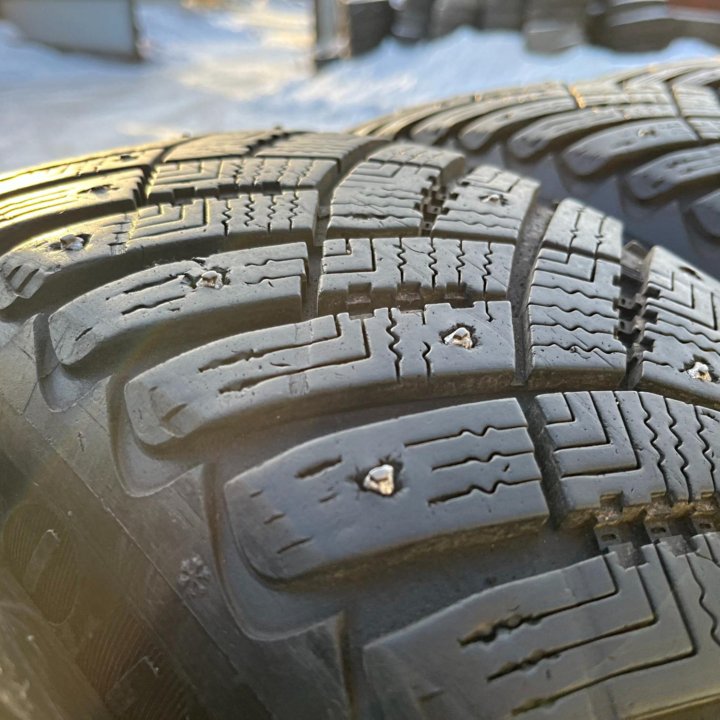 Зима GoodYear 185/65 R15 Диски 4x100 D60.1 ET45