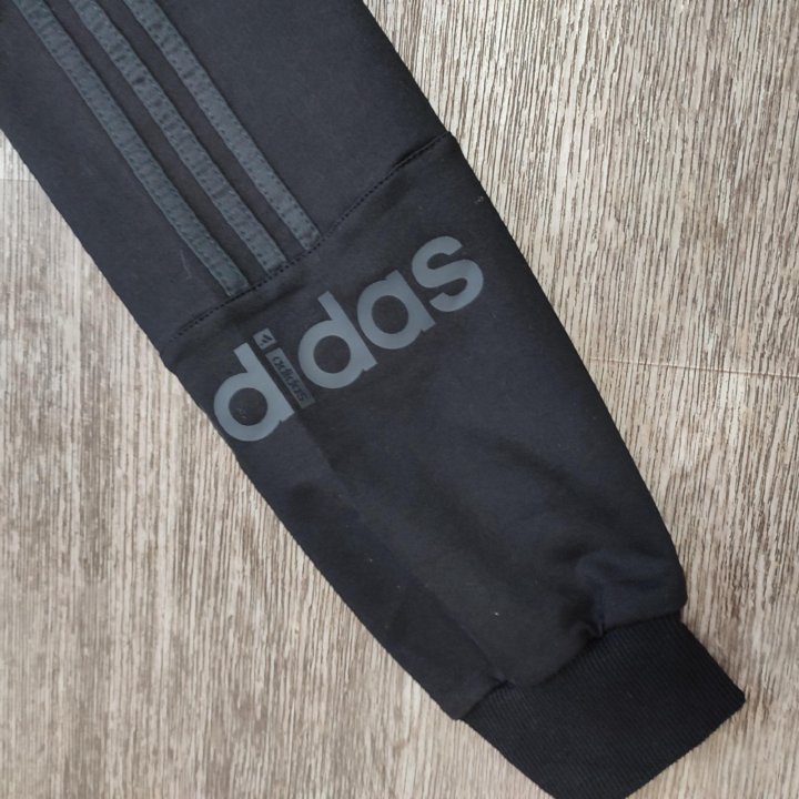 Костюм Adidas ВЕЛИКАН