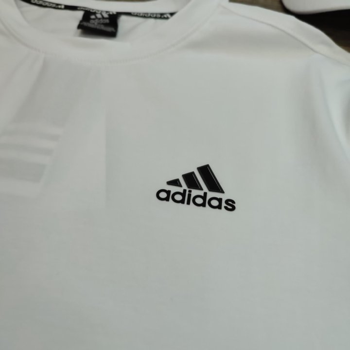 Футболка Adidas