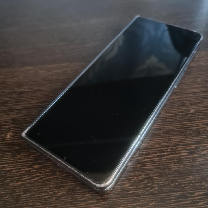 Samsung Galaxy Z Fold 4