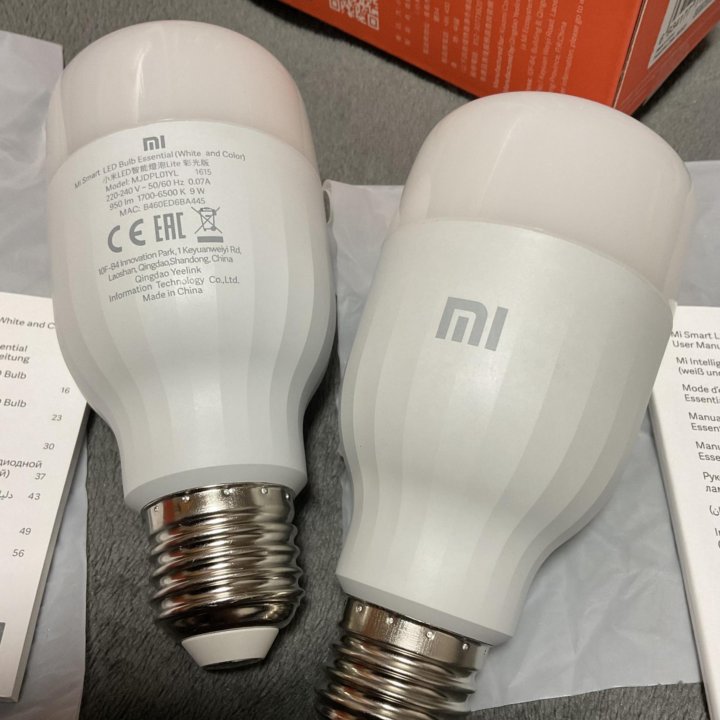 Умная лампа Mi SMART LED Bulb Essential