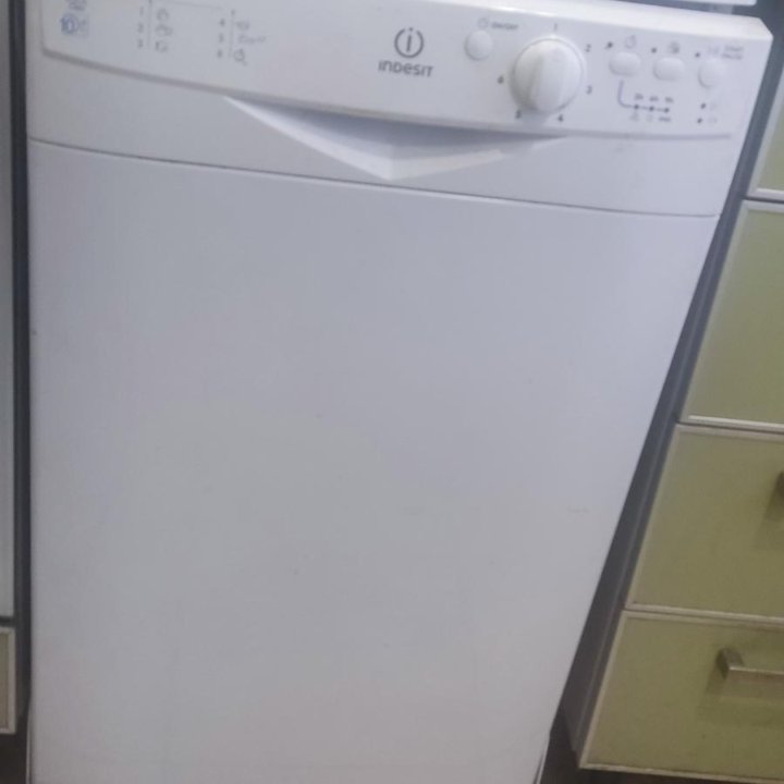 Посудомоечная машина Indesit 45 см