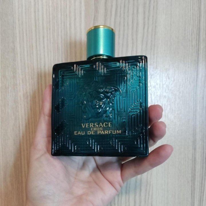 Мужская парфюмерия Versace Eros