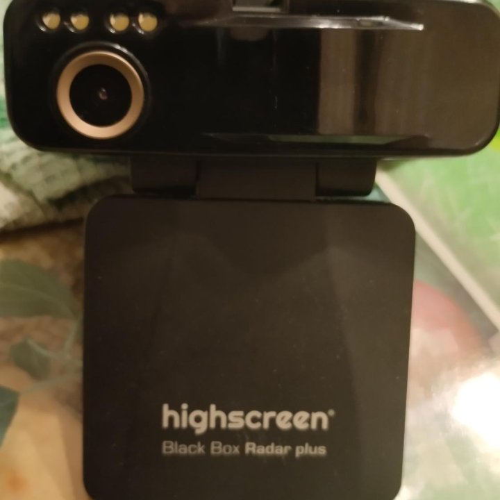 Видеорегистратор:haghscreen.Radar plus