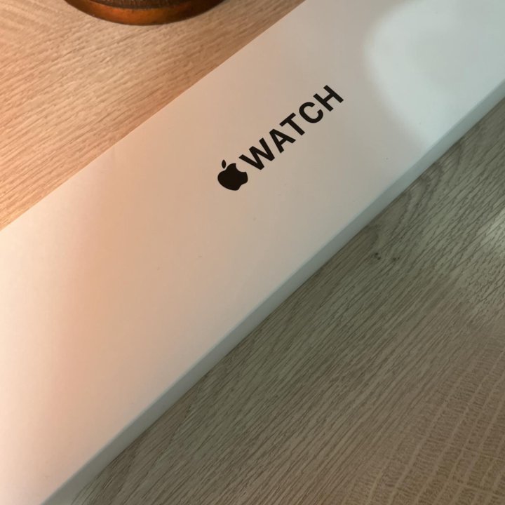 Коробка от Apple Watch SE 2 поколение 44 мм