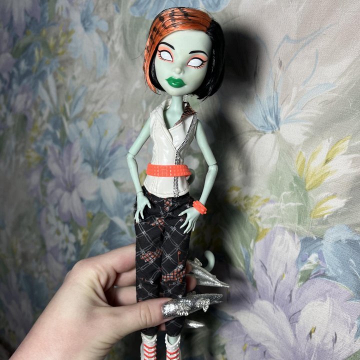 Скаралей кукла монстр хай monster high