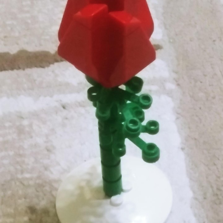 LEGO Роза