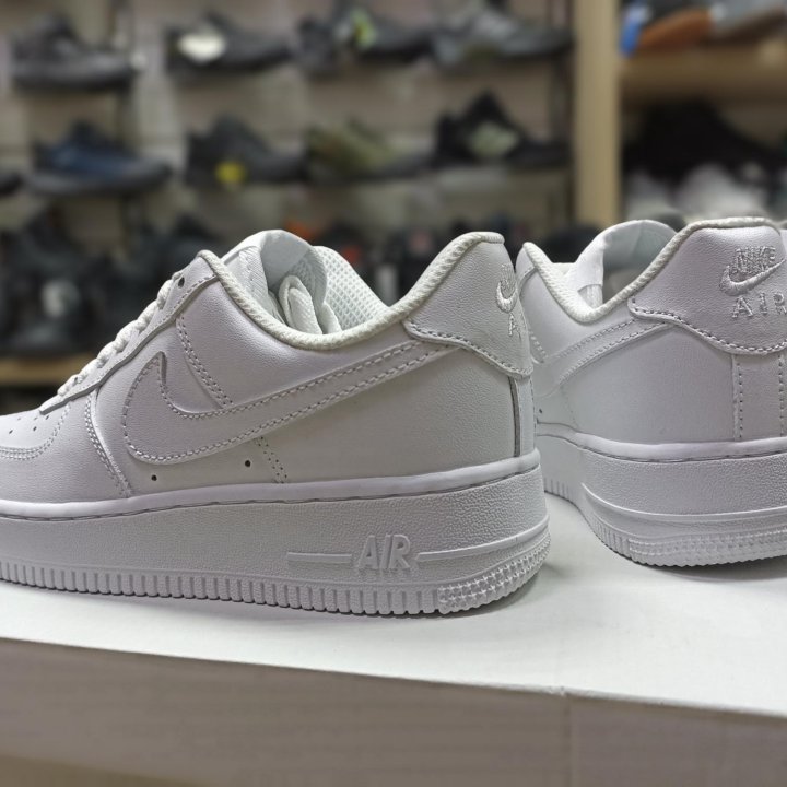 Кроссовки Nike Air Force 1 Low