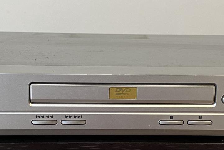 Ресивер Pioner VSX-D812 + DVD player DV-360