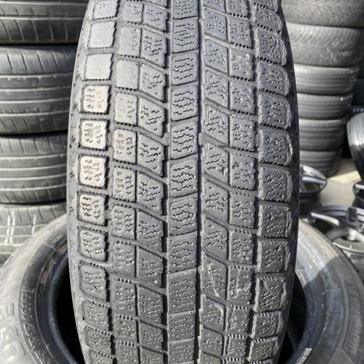 195/65 R14 Bridgestone Blizzak MZ-03