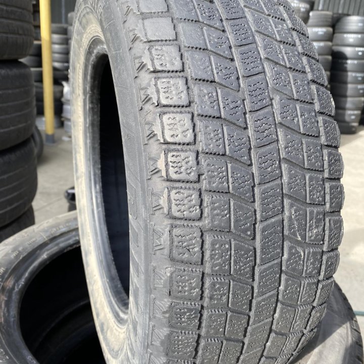 195/65 R14 Bridgestone Blizzak MZ-03