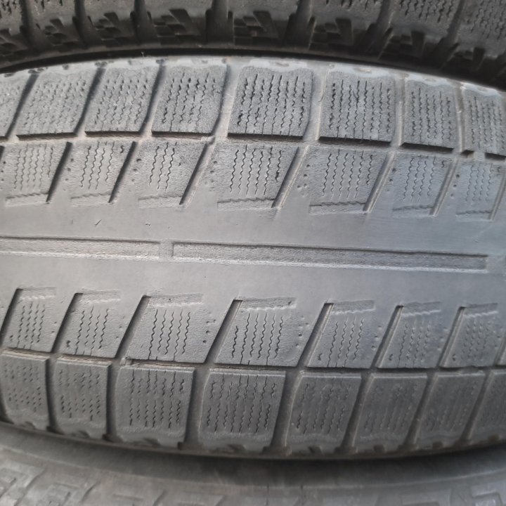 195/65 R15 Bridgestone Blizzak Revo 2