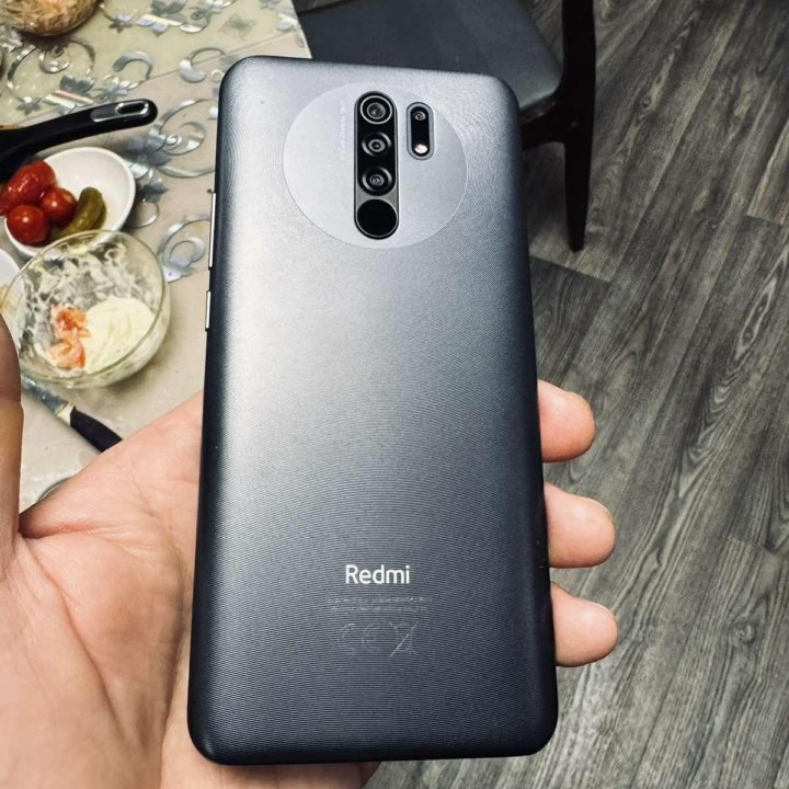 Телефон REDMI 9