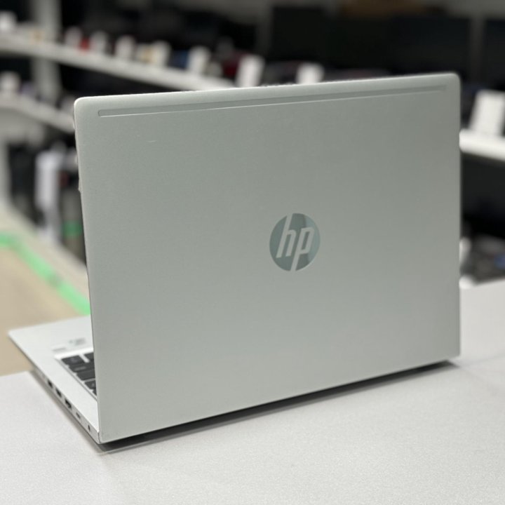 HP 13.3