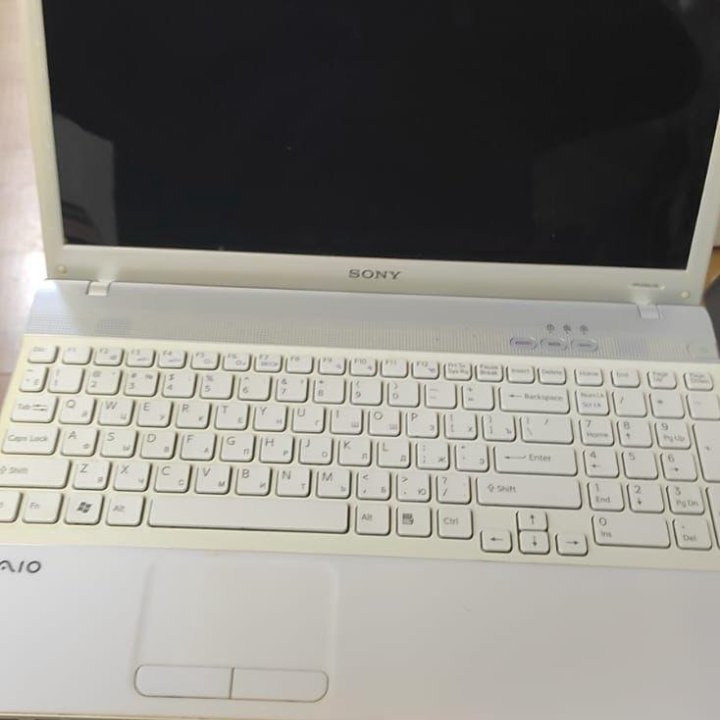 SONY VAIO EB4 белый ноутбук , для игр , CORE I3 38