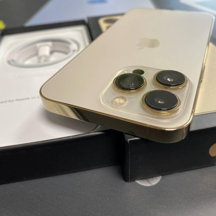 Apple iPhone 13 Pro 256Gb Gold Как новый