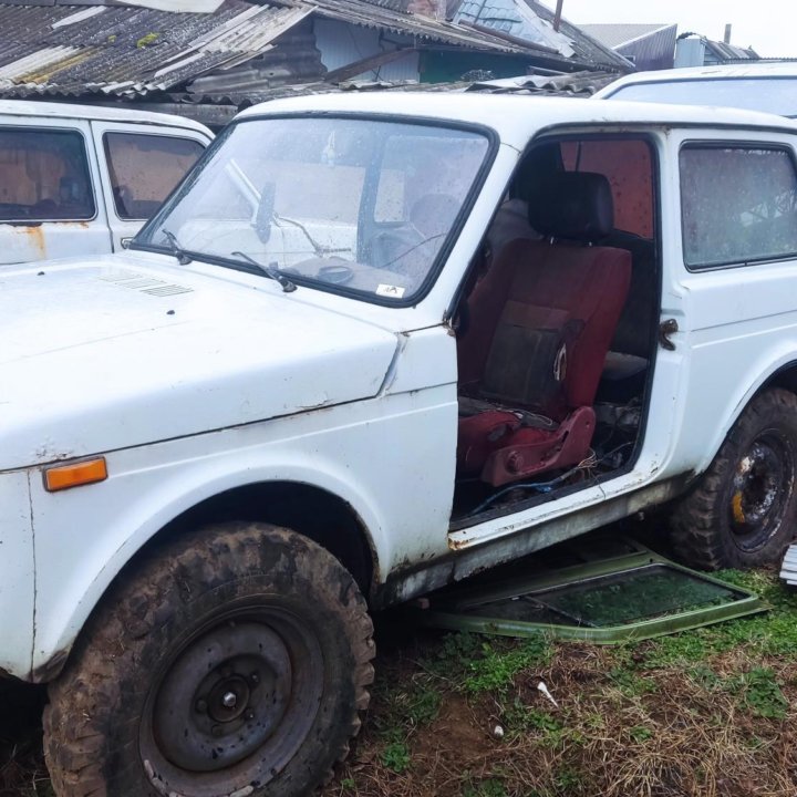 ВАЗ (Lada) Niva (4x4/Legend), 1982