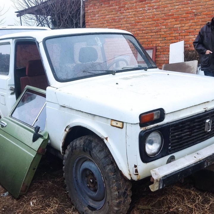 ВАЗ (Lada) Niva (4x4/Legend), 1982