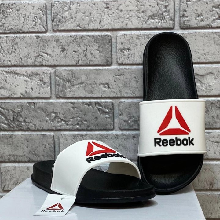 Шлепанцы мужские Reebok новые в наличии