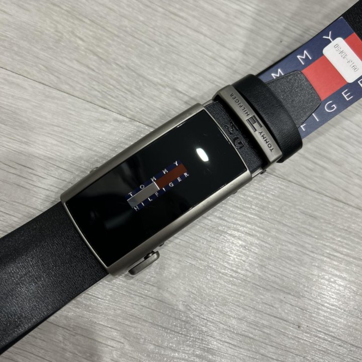 Ремень-автомат Tommy Hilfiger 115 см,новый