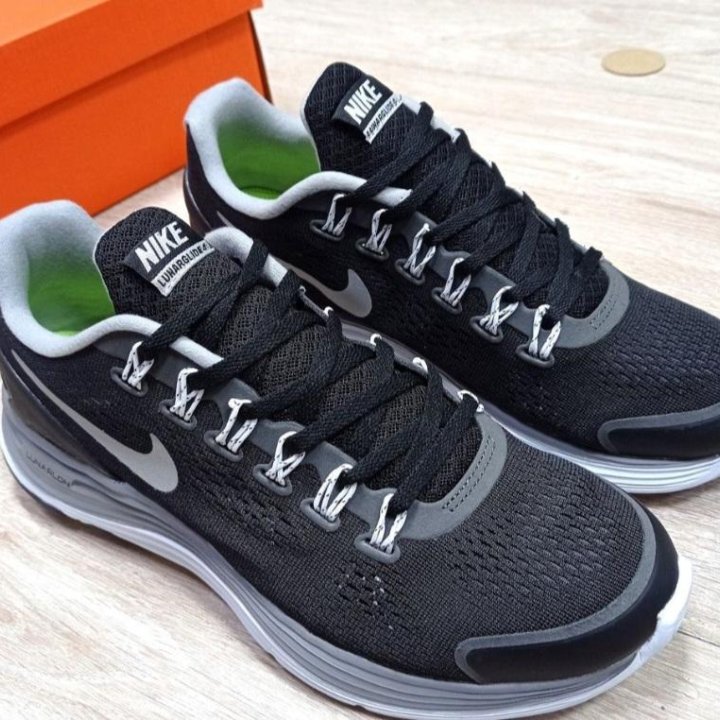 Кроссовки Nike Lunarglide 4