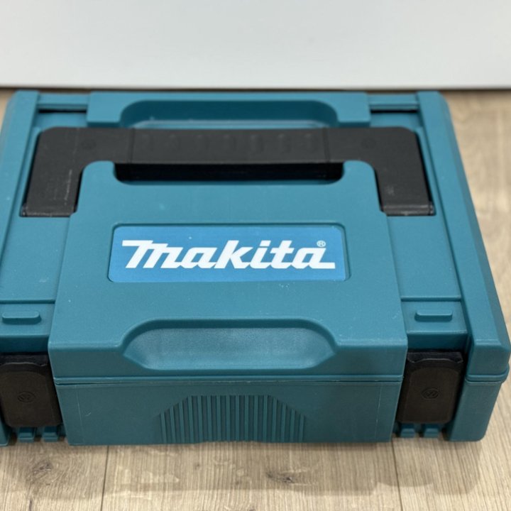 Гайкаверт Makita 800 Ньютон