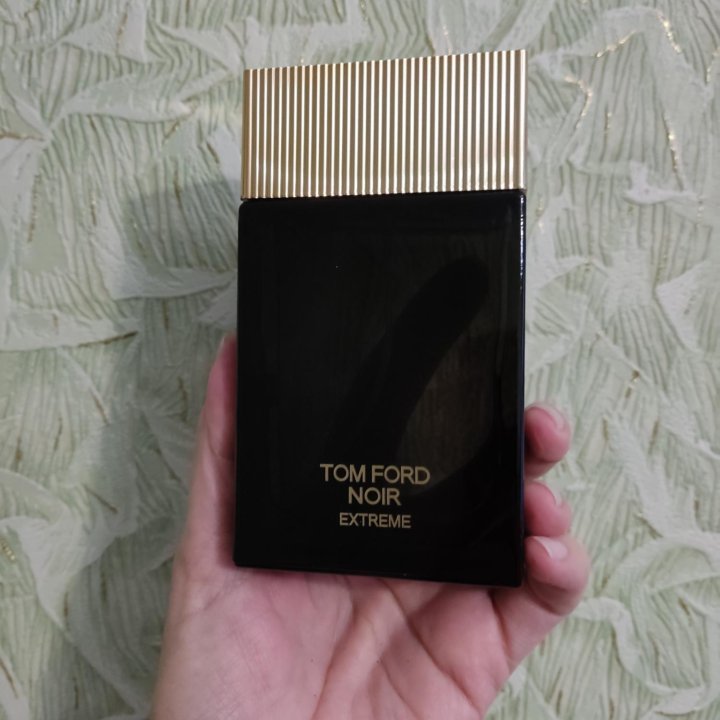 Мужская парфюмерия Tom Ford Noir Extreme