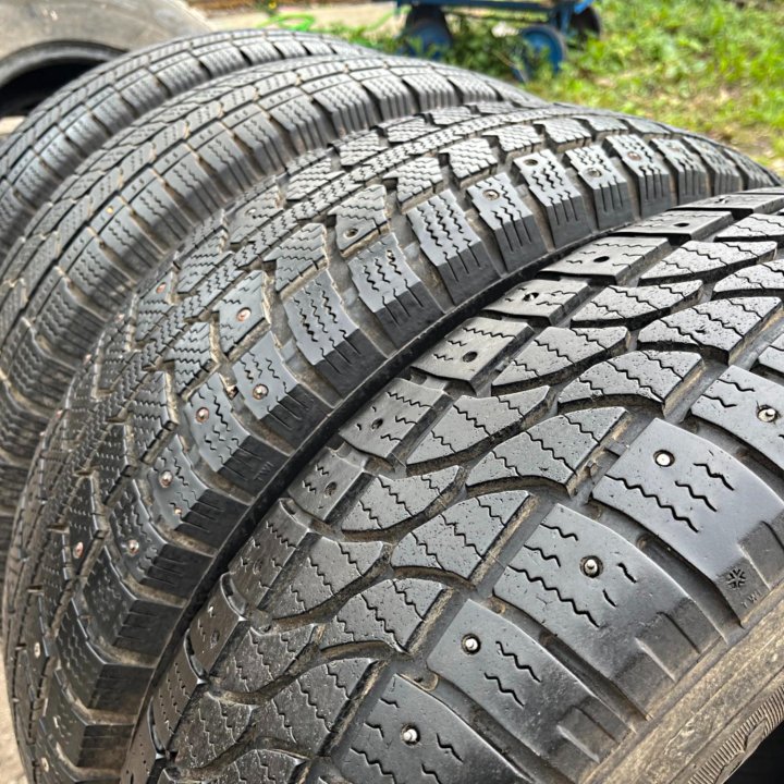 Зима Цешка Keber Кама Tigar 205/75 R16C