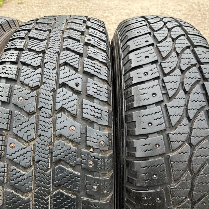 Зима Цешка Keber Кама Tigar 205/75 R16C