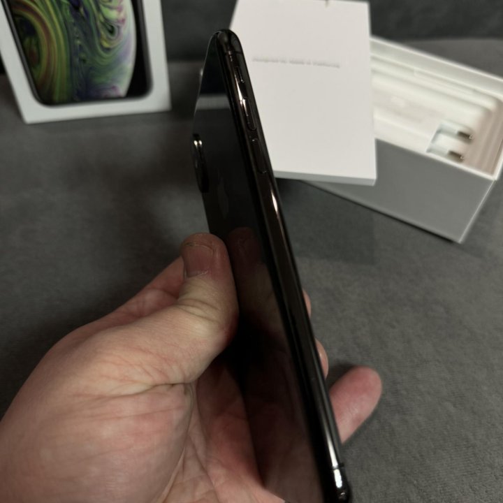 Продам iPhone XS 64Gb РСТ