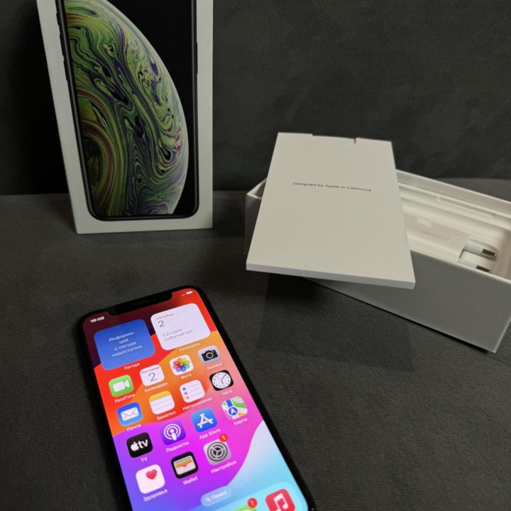 Продам iPhone XS 64Gb РСТ