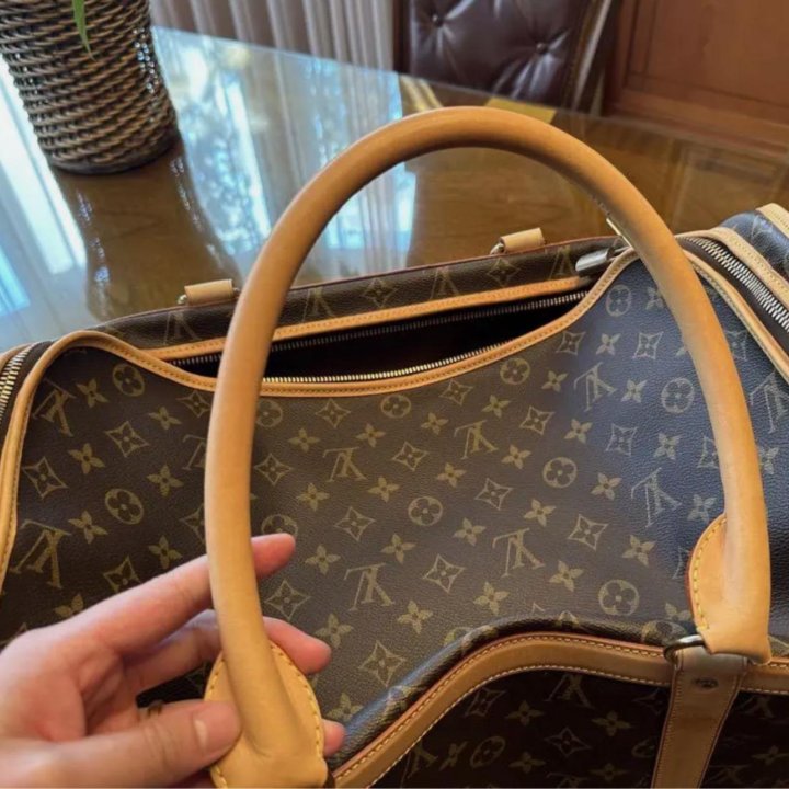 Louis Vuitton сумка переноска